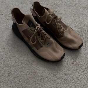 Adidas Men's Beige and Black Sneakers